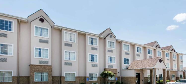 俄克拉何马市机场温德姆麦客达套房酒店(Microtel Inn & Suites by Wyndham Oklahoma City Airport)图片