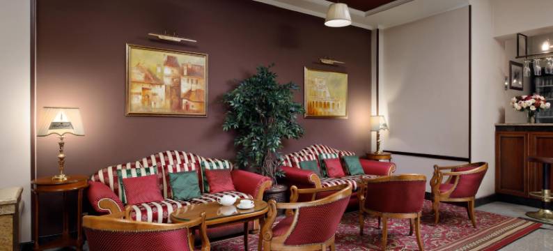 红皇家酒店(Red Royal by Undersun Hotel)图片