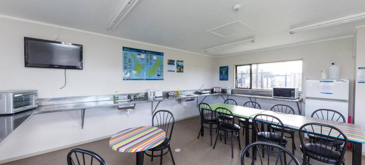 Foxton Beach TOP 10 Holiday Park图片