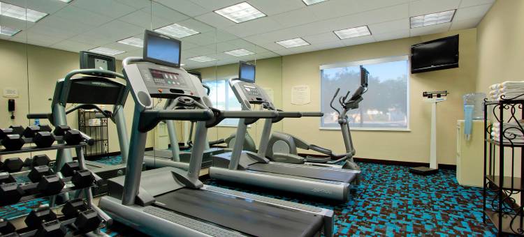 弗雷斯诺克洛维斯万枫套房酒店(Fairfield Inn & Suites Fresno Clovis)图片