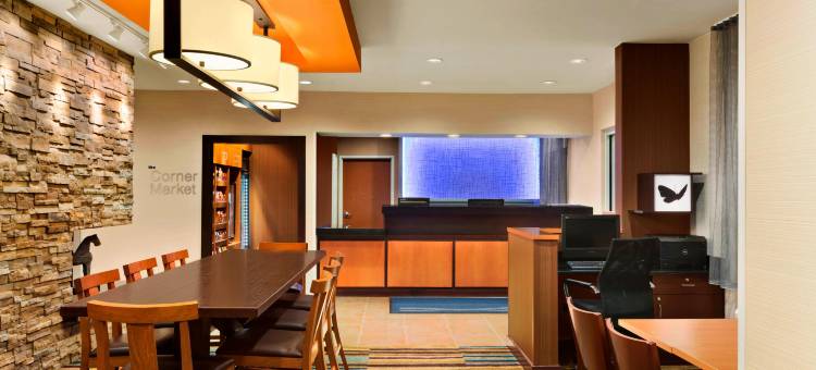 拉辛万豪万枫酒店(Fairfield Inn Racine)图片