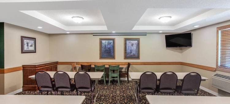 白熊湖圣保罗美吟温德姆酒店(AmericInn by Wyndham White Bear Lake St. Paul)图片