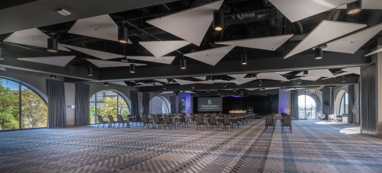 里诺市中心万丽水疗酒店(Renaissance Reno Downtown Hotel & Spa)图片