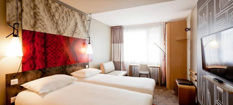 宜必思里昂卡雷德索伊酒店(Ibis Lyon Carré de Soie)图片