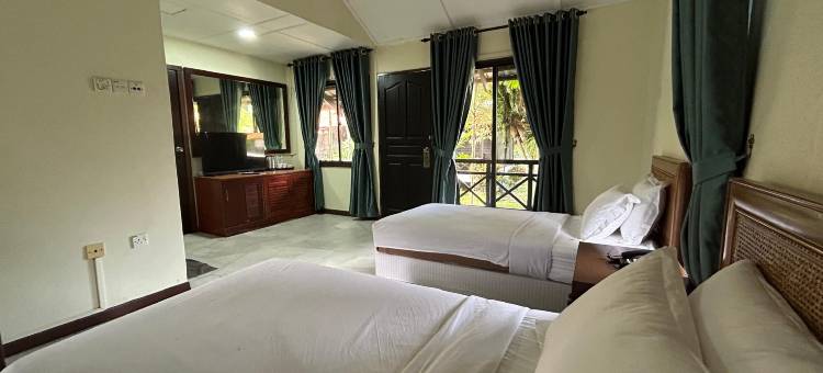 布蒂巴渝海滩度假酒店(Puteri Bayu Beach Resort)图片