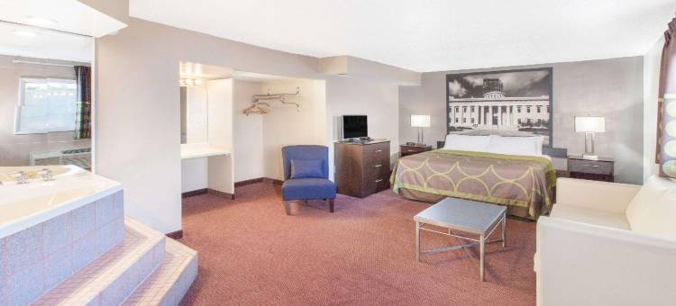 米尔伯里-托莱多温德姆速8酒店(Super 8 by Wyndham Millbury/Toledo)图片