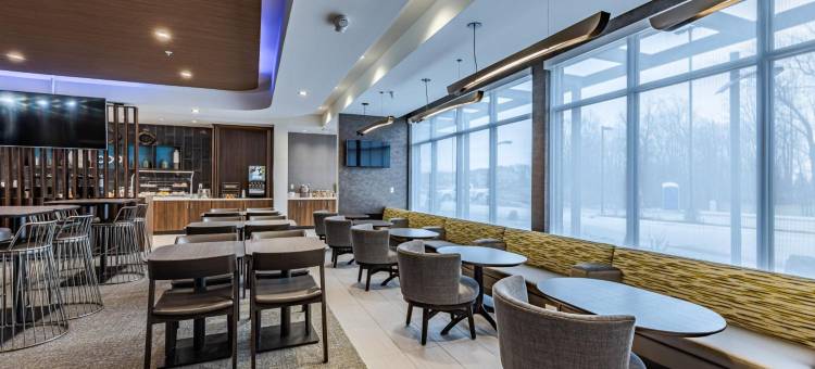 韦恩堡西南SpringHill Suites酒店(SpringHill Suites Fort Wayne Southwest)图片