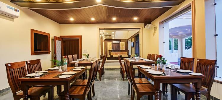 Treebo Premium Royal Amar with Mountain View, 2 Km from Pushkar Lake图片