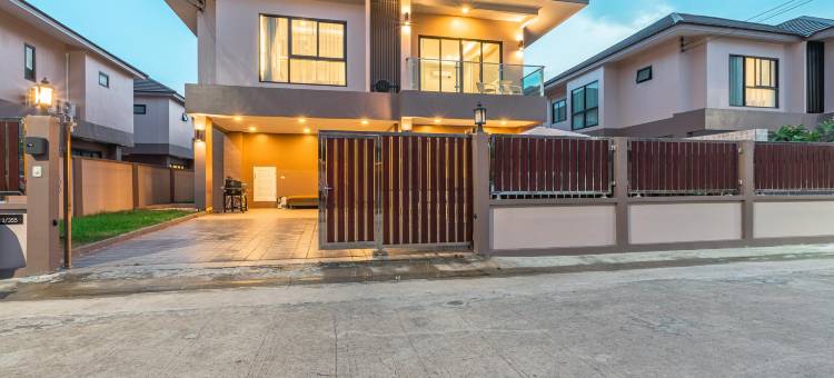 芭堤雅华亚-南峰泳池别墅(Southern Peak Pool Villa Huay Yai Pattaya)图片