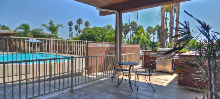 圣迭戈南丘拉维斯塔智选假日酒店(Holiday Inn Express San Diego South - Chula Vista)图片