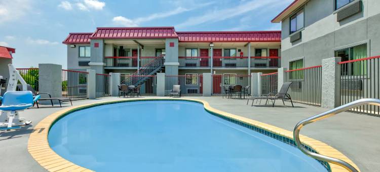 温德姆速8-纽布朗费尔斯I-35(Super 8 by Wyndham New Braunfels I-35)图片