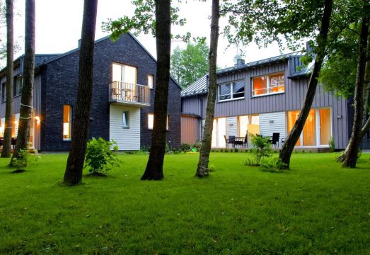 Sakalo 44 Hotel Overview