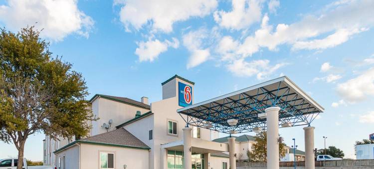 得克萨斯韦瑟福德 6 号汽车旅馆(Motel 6 Weatherford, TX)图片