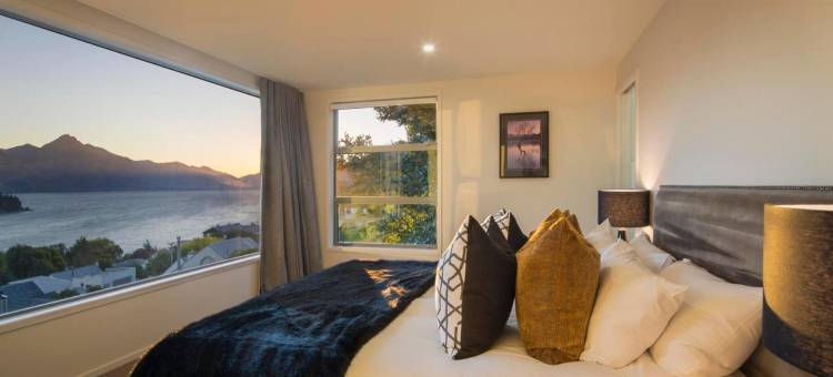 湖畔豪华度假屋 by Amazing Accom(Lakefront Luxury by Amazing Accom)图片