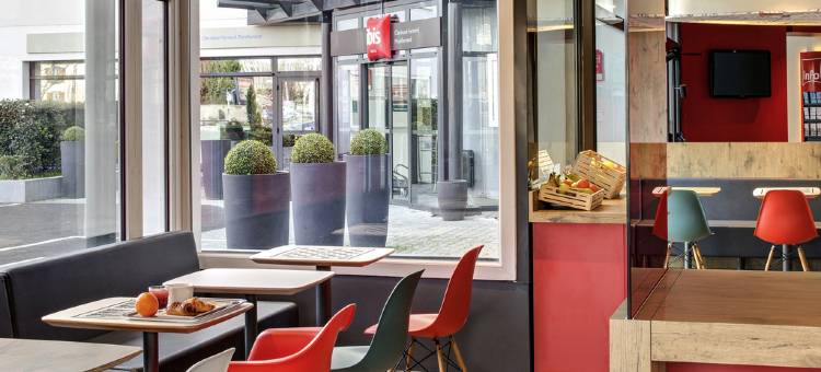 宜必思克莱蒙费朗蒙特弗尔朗酒店(Ibis Clermont-Ferrand Montferrand)图片