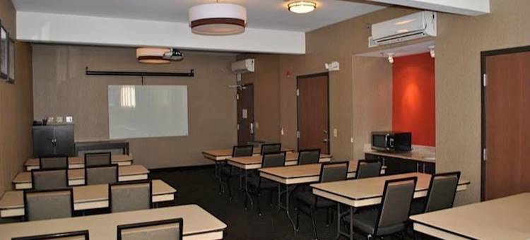 Holiday Inn Express 匹兹堡 - 芒霍尔(Holiday Inn Express Pittsburgh E - Waterfront DR)图片