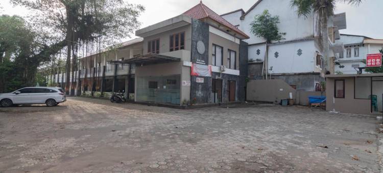 RedDoorz Plus at Hotel Sofia Pangandaran图片