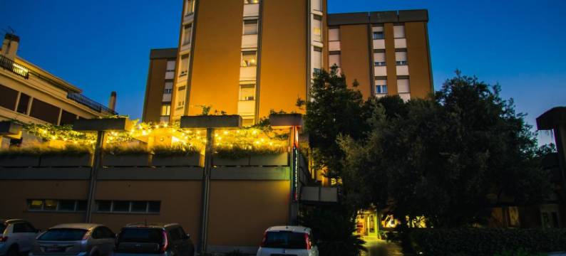 米斯托拉酒店(Mistral2 Hotel)图片