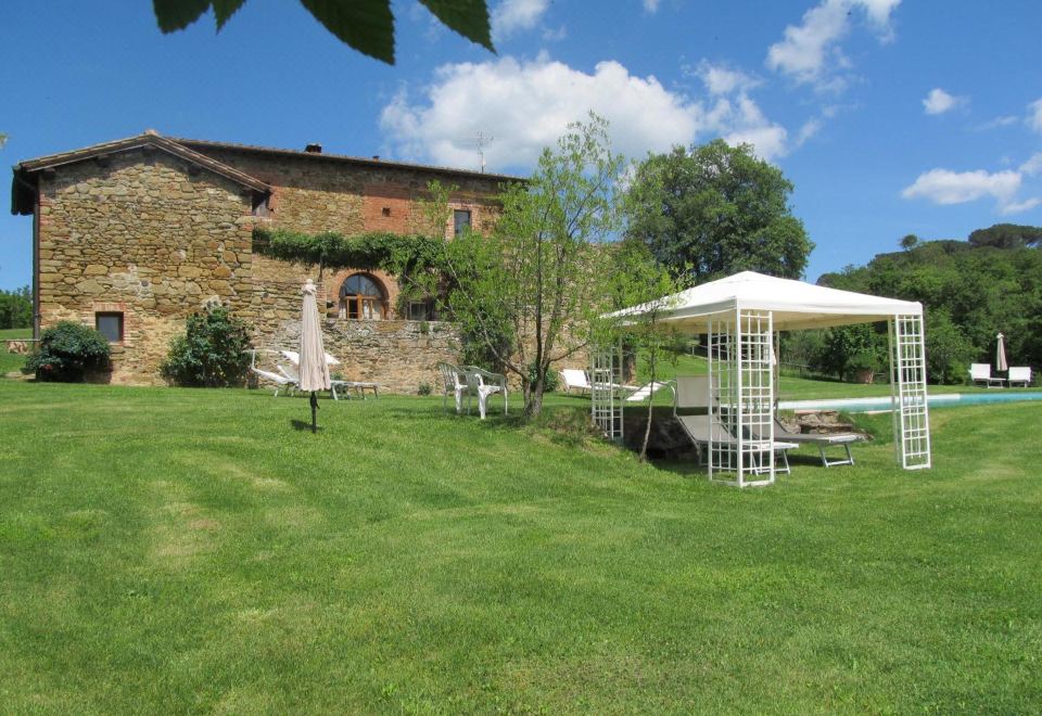 Podere CampovecchioHotel Overview
