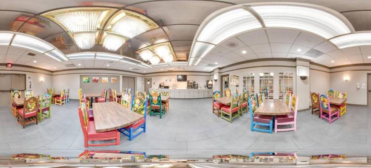 品质套房酒店(Quality Inn & Suites)图片