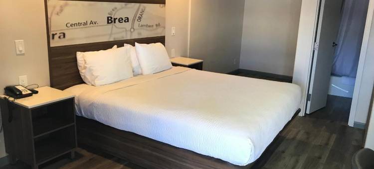 布雷亚海兰汽车旅馆(Hyland Motel Brea)图片