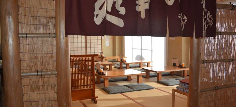 湖舞家(Komaya Ryokan)图片