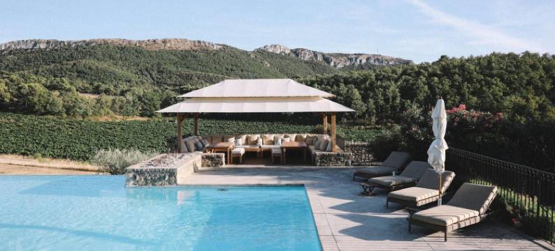 拉维里耶雷酒店(La Verrière)图片