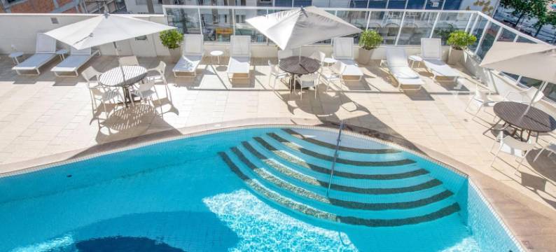 坎博里乌美居酒店(Mercure Camboriu)图片