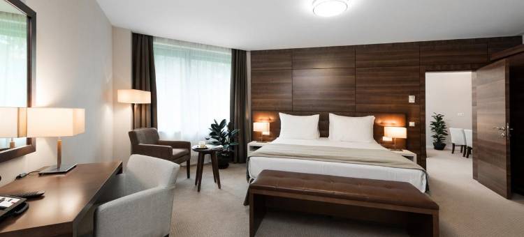 帕克兰水疗度假村(Parklane Resort and Spa)图片