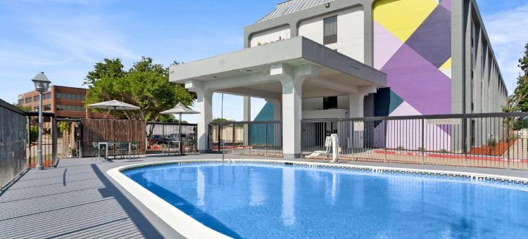 大草原城希尔顿 Spark 酒店(Spark by Hilton Grand Prairie)图片