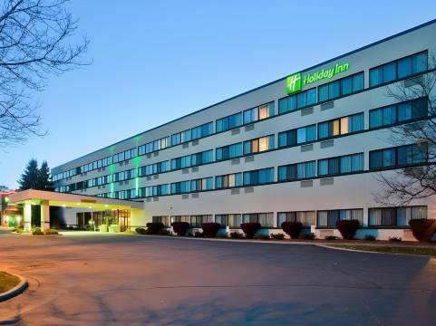 Holiday Inn Express 大瀑布城 by IHG(Holiday Inn Express BIG RAPIDS by IHG)