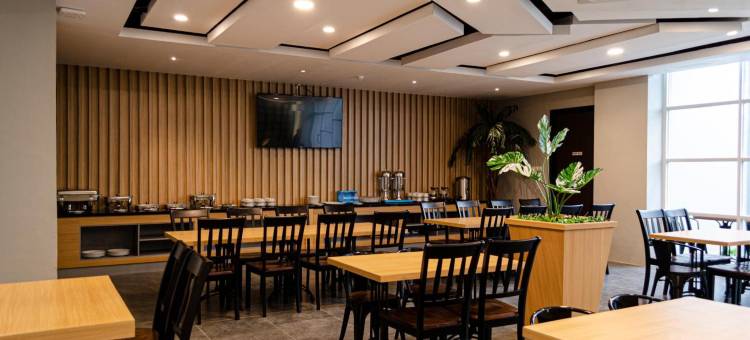 阿卡迪亚酒店-万鸦老(Arcadia Hotel Manado)图片