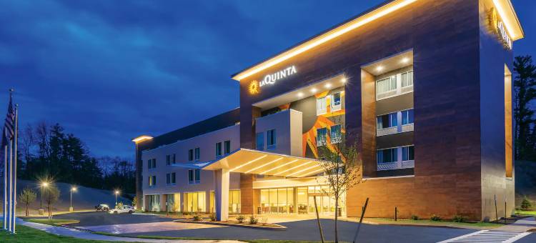 拉昆塔温德姆酒店套房克利夫顿公园/萨拉托加地区(La Quinta Inn & Suites by Wyndham Clifton Park/Saratoga Area)图片