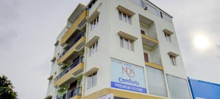 N D S Comforts酒店(Hotel N D S Comforts)图片