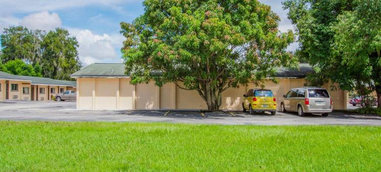 OYO 巴托精品经济酒店(OYO Superior Budget Inn Bartow)图片