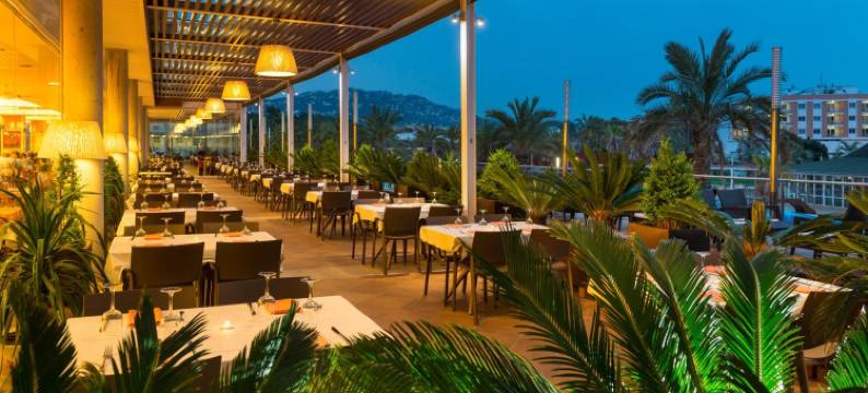公寓科斯塔恩坎塔达酒店(Aparthotel Costa Encantada)图片