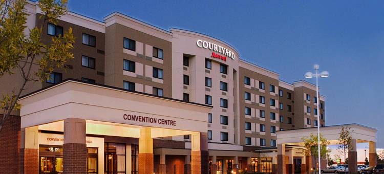 多伦多布兰普顿万怡酒店(Courtyard Toronto Brampton)图片