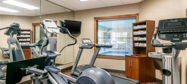 霍普金斯维尔坎贝尔堡附近舒适套房酒店(Comfort Suites Hopkinsville Near Fort Campbell)图片