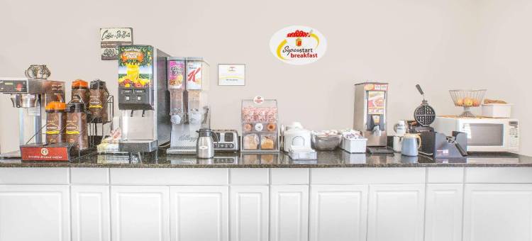 芒特普莱森特速8酒店(Super 8 by Wyndham Mt Pleasant)图片