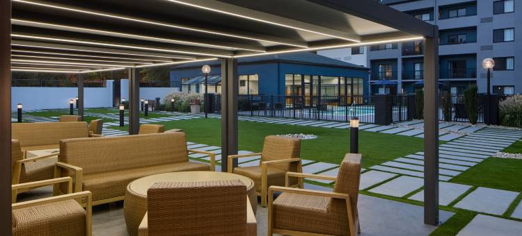 威廉斯堡布希花园区万怡酒店(Courtyard Williamsburg Busch Gardens Area)图片