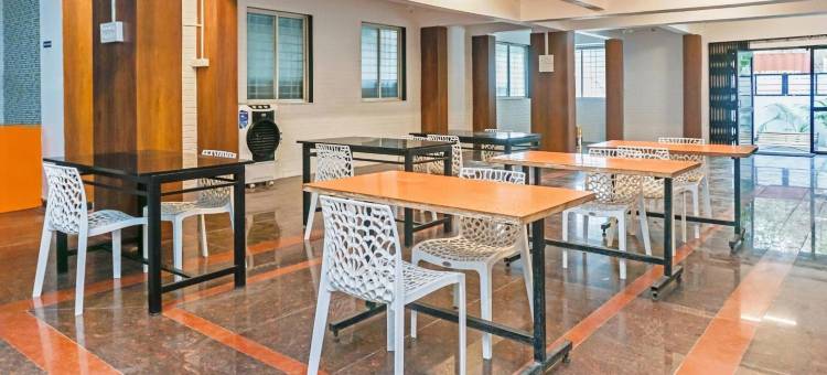 OYO 77138 Shree Apartments图片