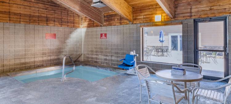 阿伯丁活动中心温德姆美吟温德姆酒店(AmericInn by Wyndham Aberdeen Event Center)图片