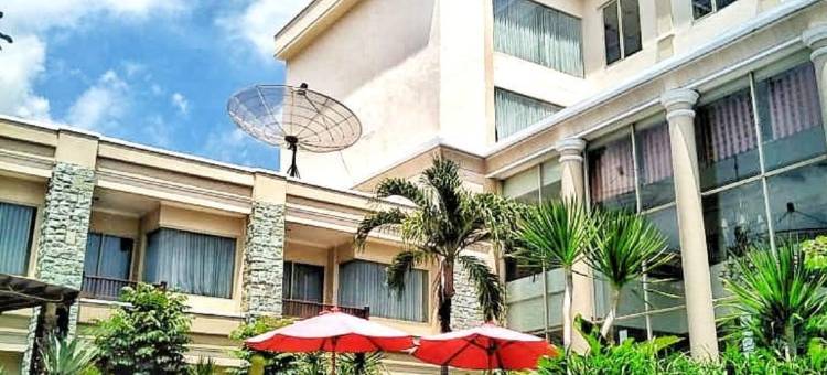 图班特罗皮斯雷索尔酒店(Resor Tuban Tropis)图片