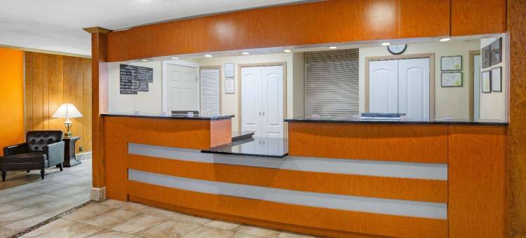 斯丹顿温德姆豪生酒店(Howard Johnson by Wyndham Staunton)图片