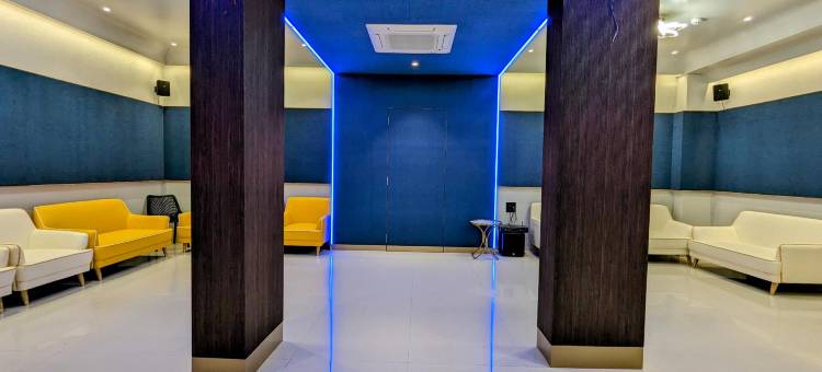 Hotel Red Chillee Restro图片