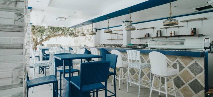 圣地亚哥湾酒店及餐厅(Santiago Cove Hotel and Restaurant)图片