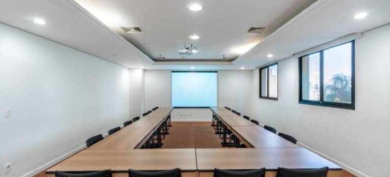 潘普洛纳城际酒店 - 宇宙保利斯塔(Intercity Pamplona – Universe Paulista)图片