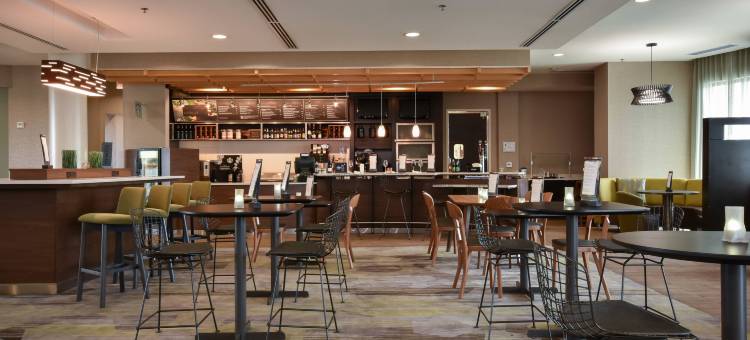 康科德夏洛特万怡酒店(Courtyard Charlotte Concord)图片