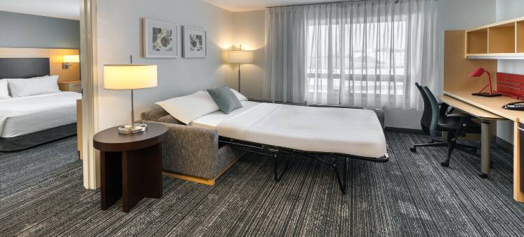 红鹿万豪TownePlace套房酒店(TownePlace Suites Red Deer)图片