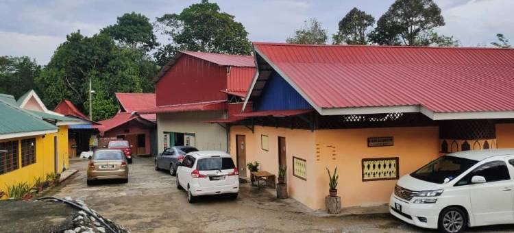 Lata Bayu Chalet - Waterfall & River with Kids Pool图片